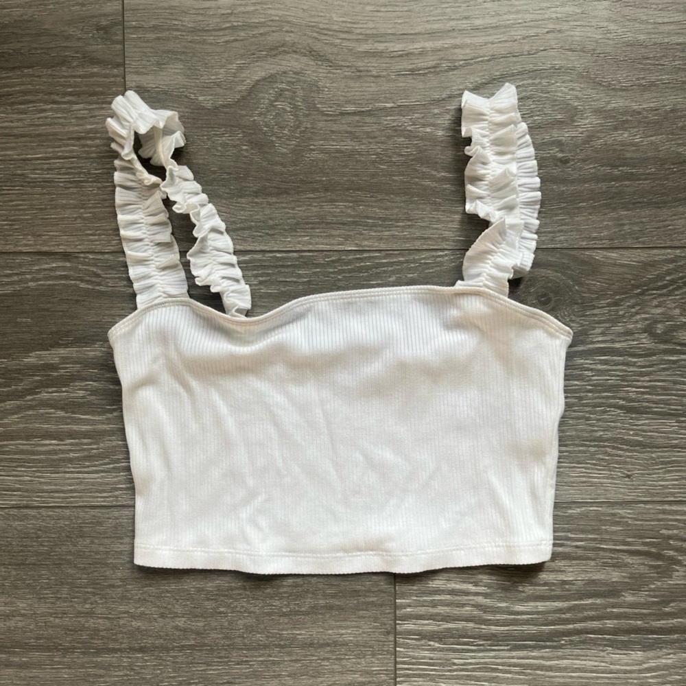 Aritzia Sunday Best White Firecracker Ruffle Strap Ribbed Crop Top Size M Summer